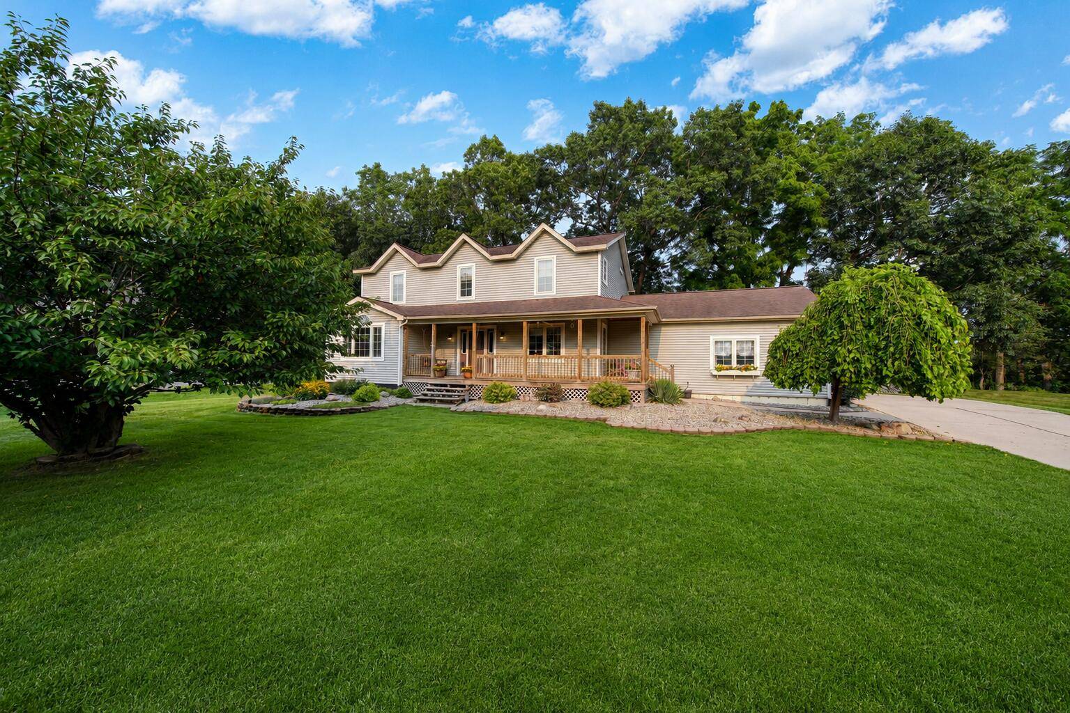 4211 Aspen WAY, Blackman Twp, MI 49201