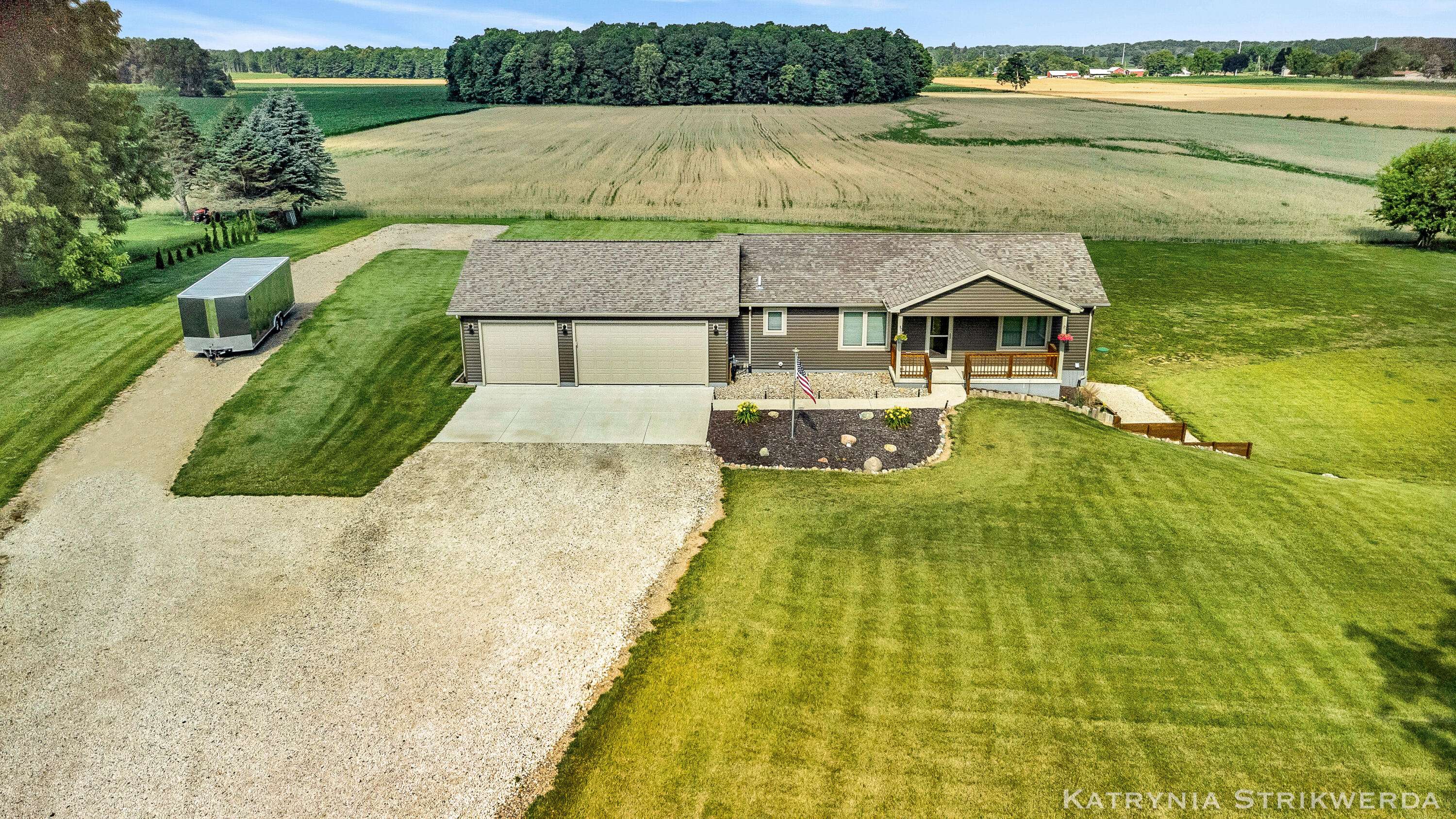 2256 S Cochran RD, Carmel Twp, MI 48813