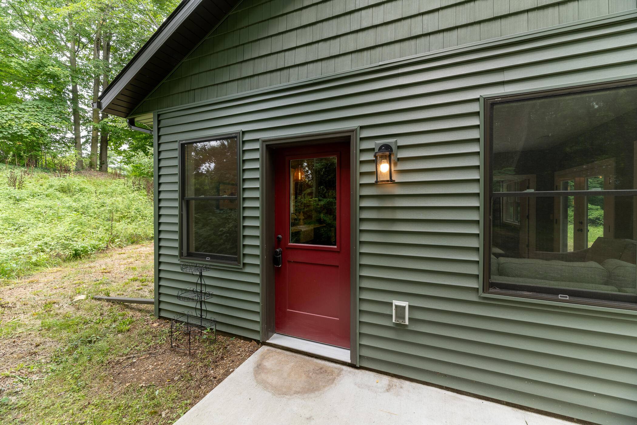 2357 30th ST, Allegan Twp, MI 49010