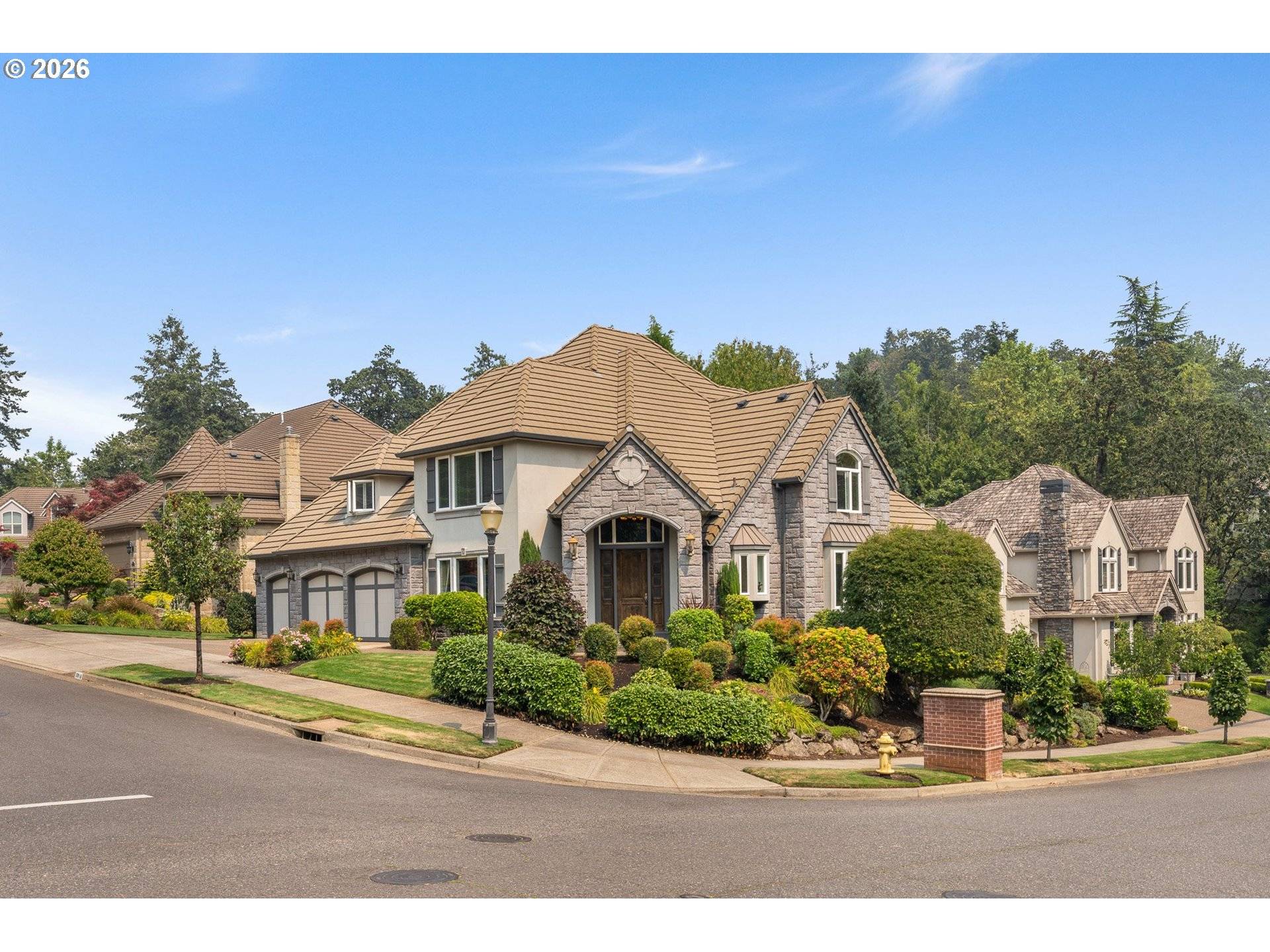 3918 NORTHHAMPTON CT, West Linn, OR 97068