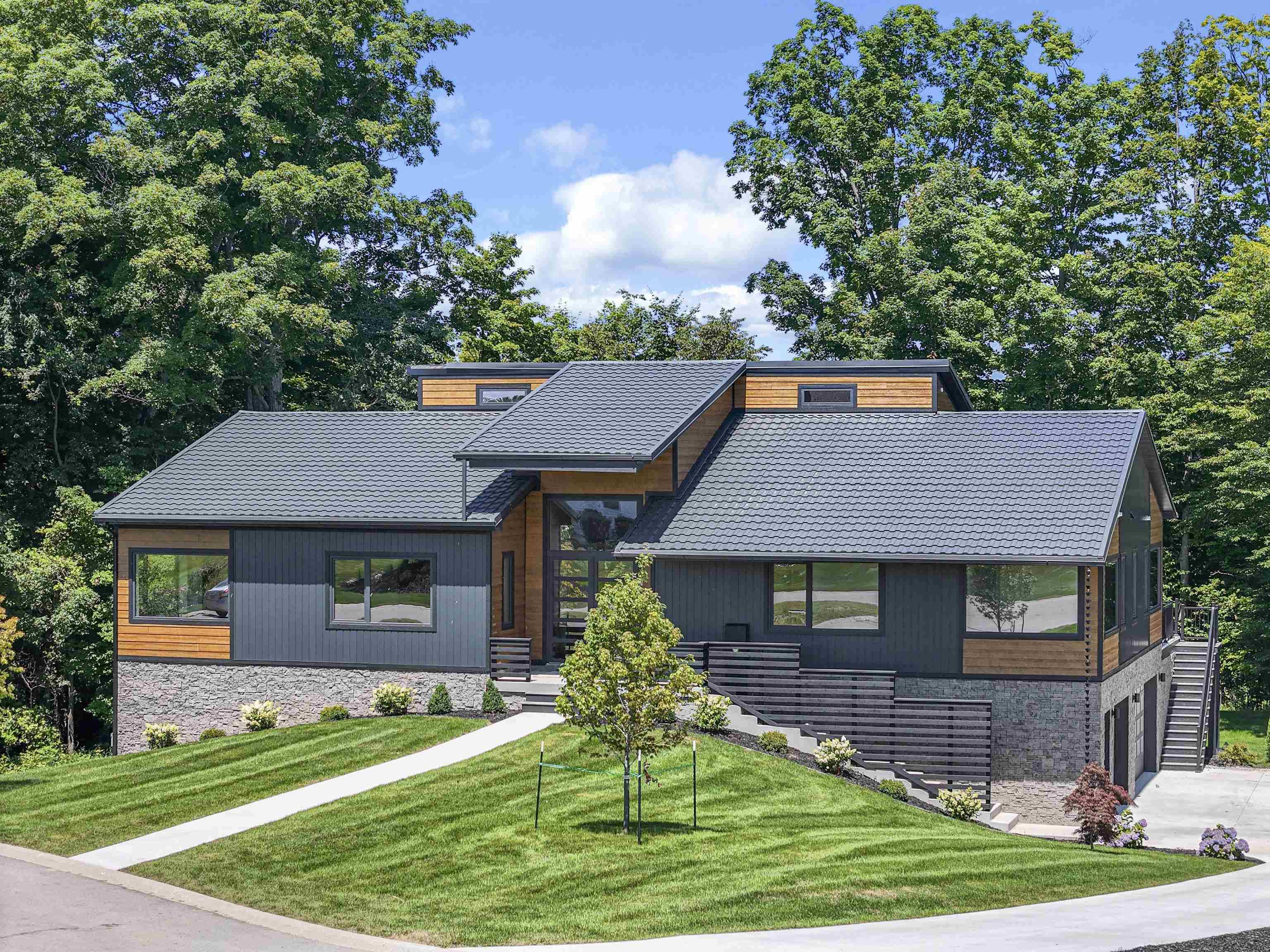 7777 Turnberry CIR, Acme Twp, MI 49690