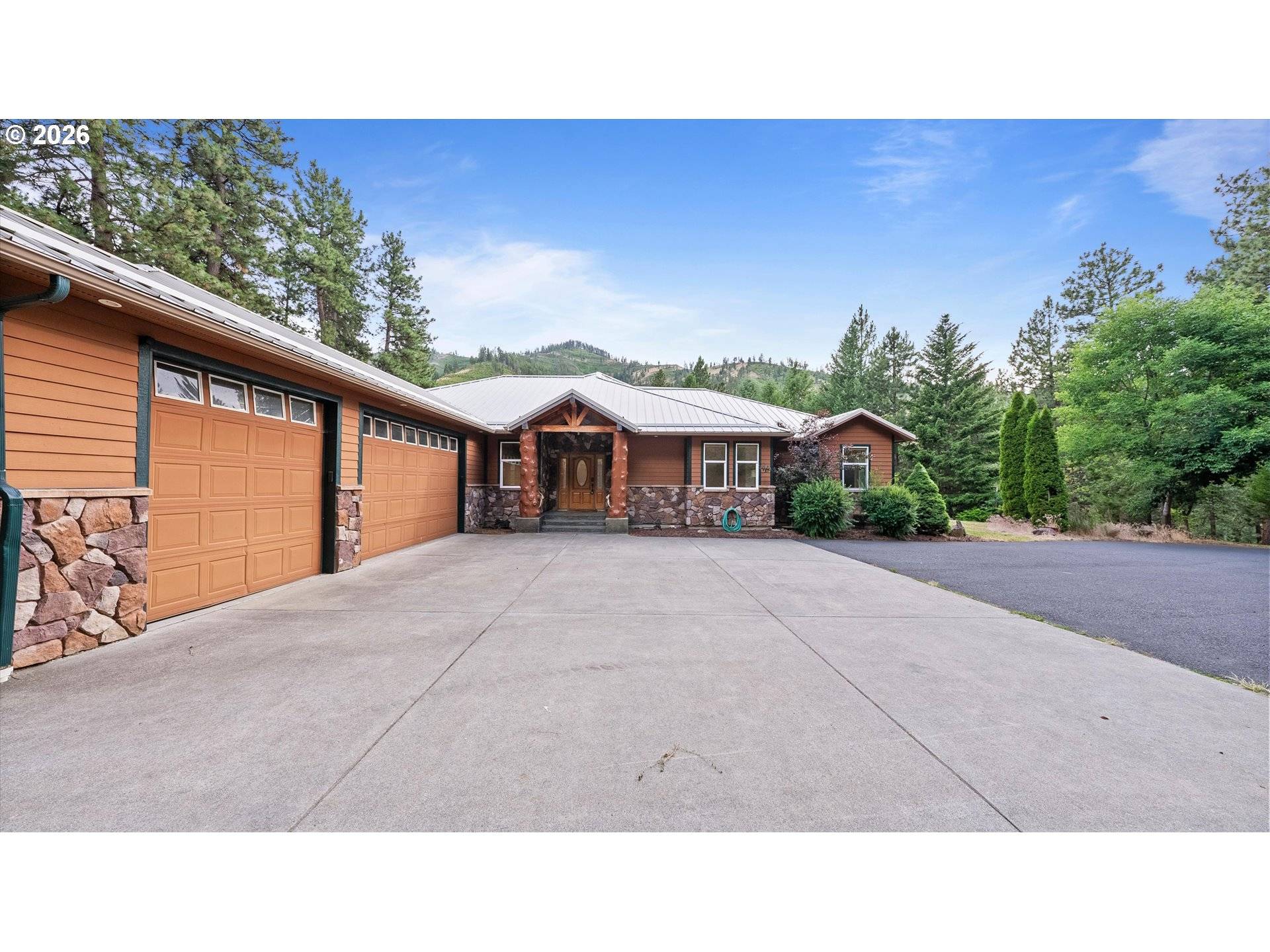 1135 N Touchet, Dayton, WA 99328