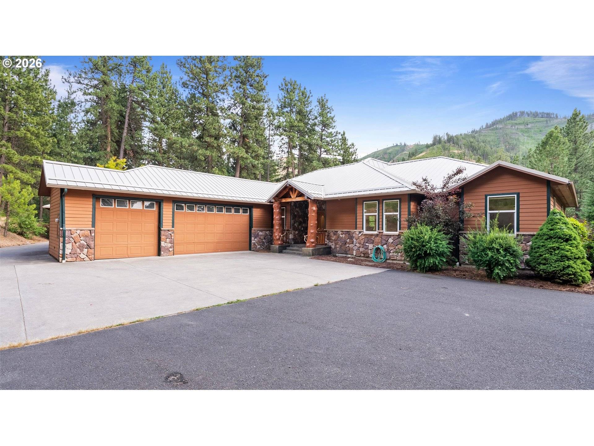 1135 N Touchet, Dayton, WA 99328