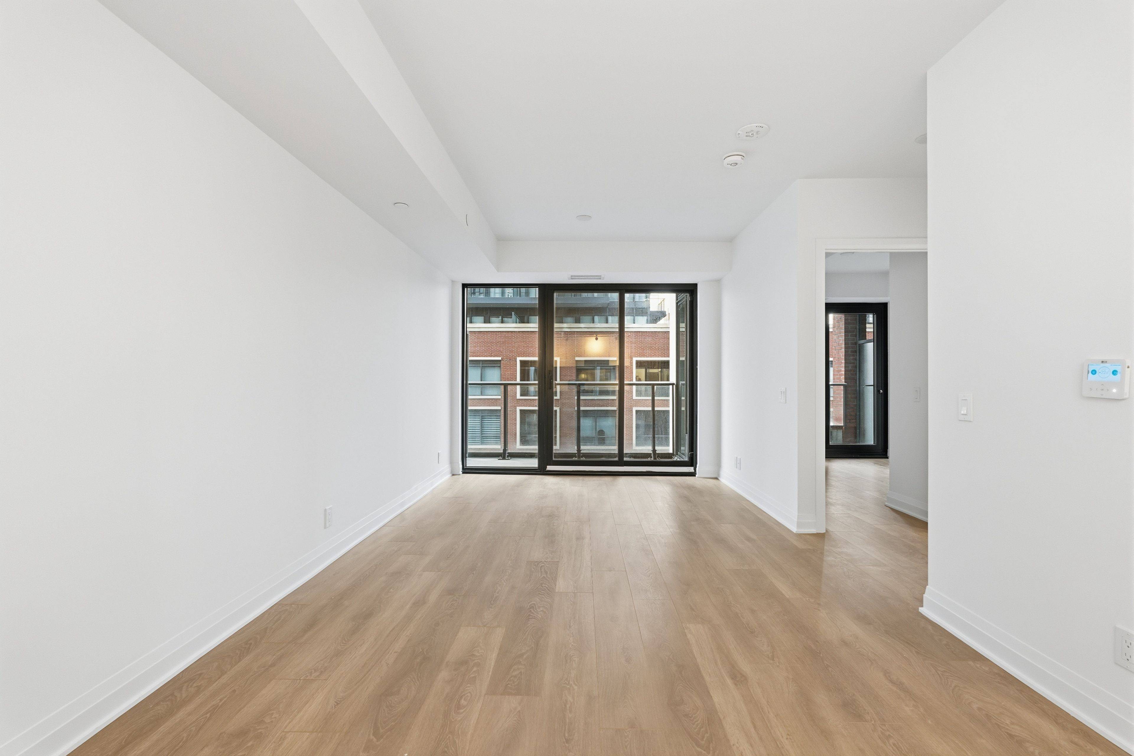 25 Frederick Todd WAY #606, Toronto C11, ON M4G 0C9
