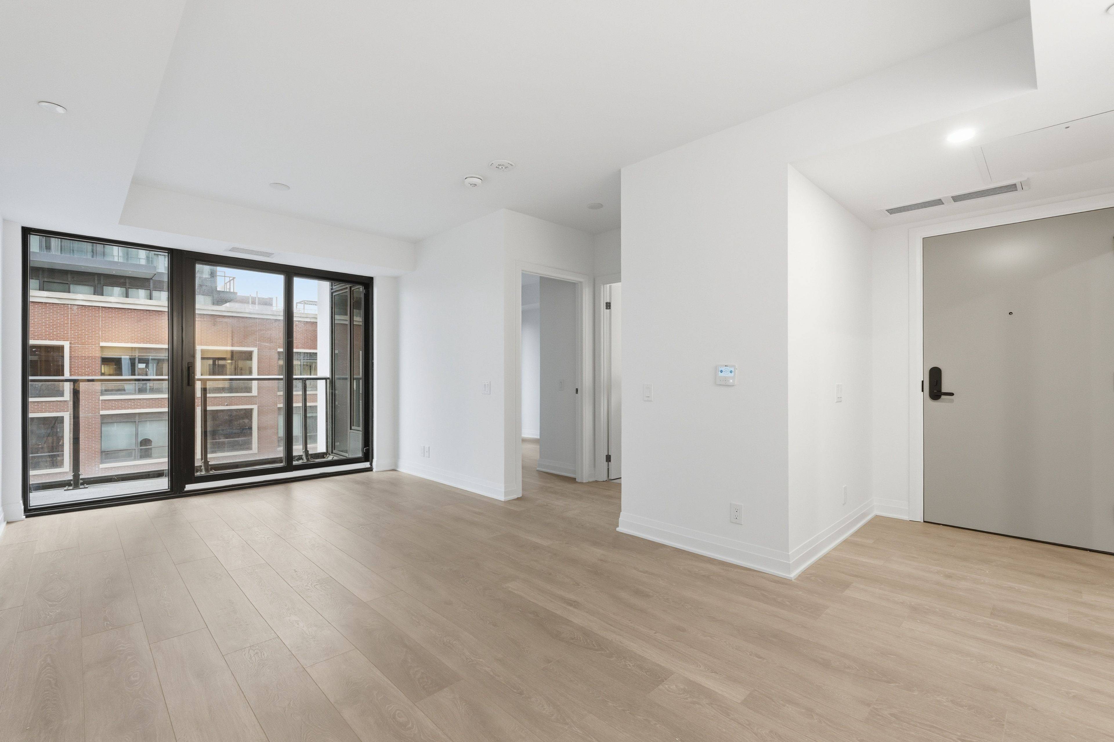 25 Frederick Todd WAY #606, Toronto C11, ON M4G 0C9