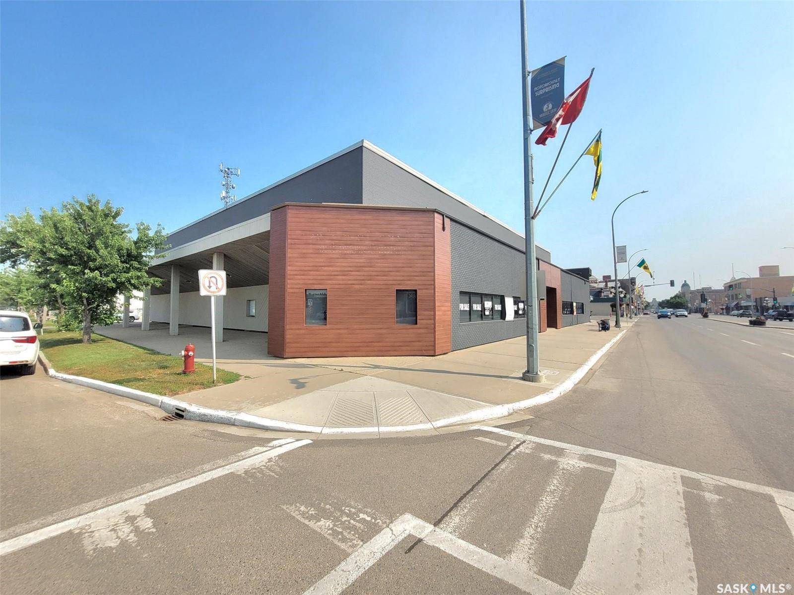 637 Main STREET N, Moose Jaw, SK S6H 0W6