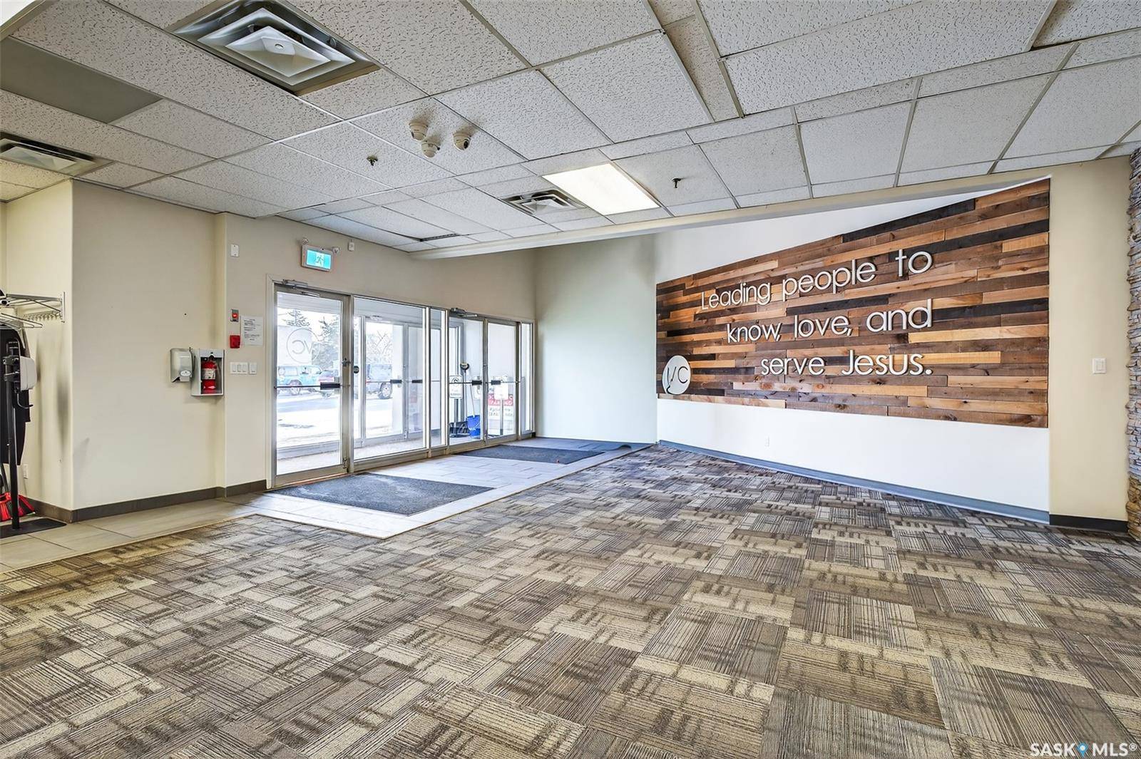 637 Main STREET N, Moose Jaw, SK S6H 0W6