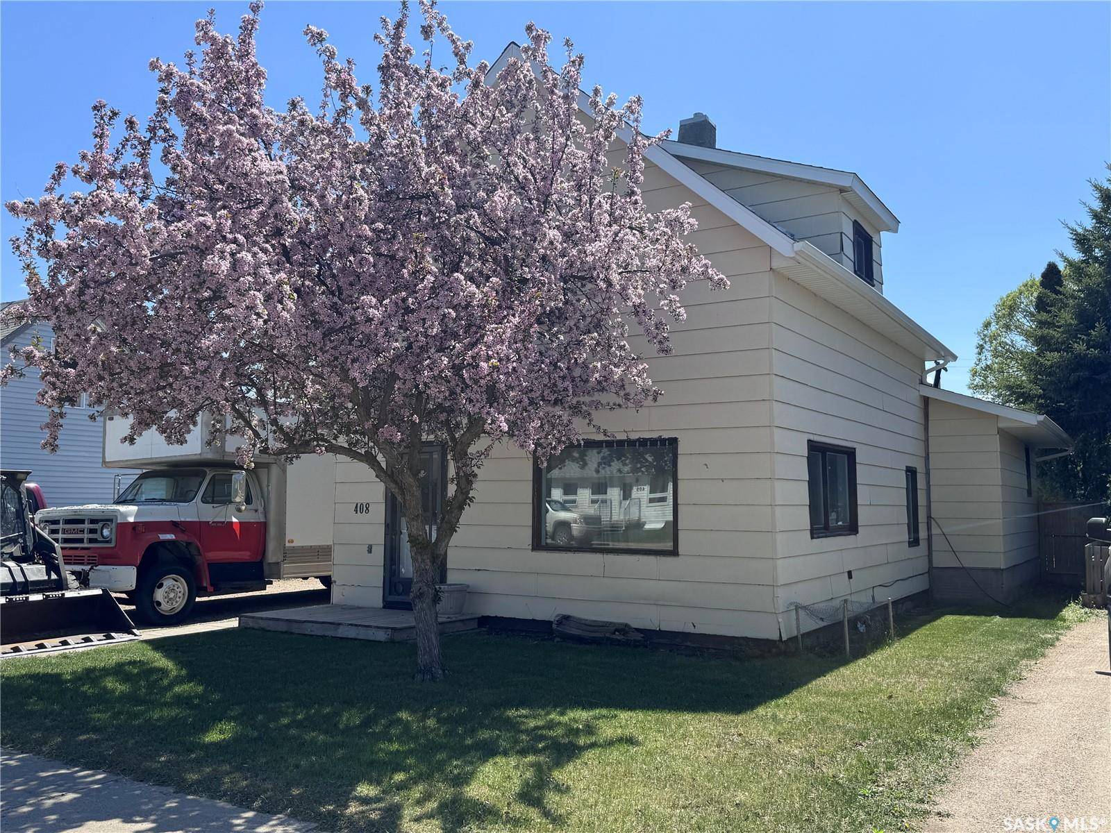 408 4th AVENUE E, Biggar, SK S0K 0M0