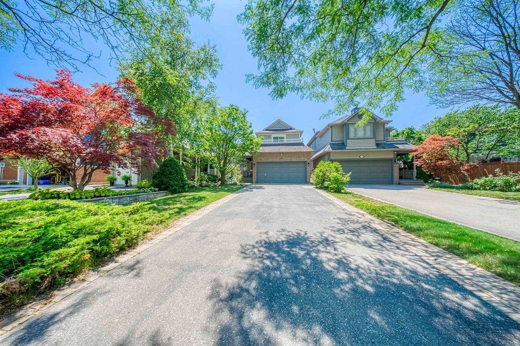 5522 Holbrook RD, Mississauga, ON L5M 5G4