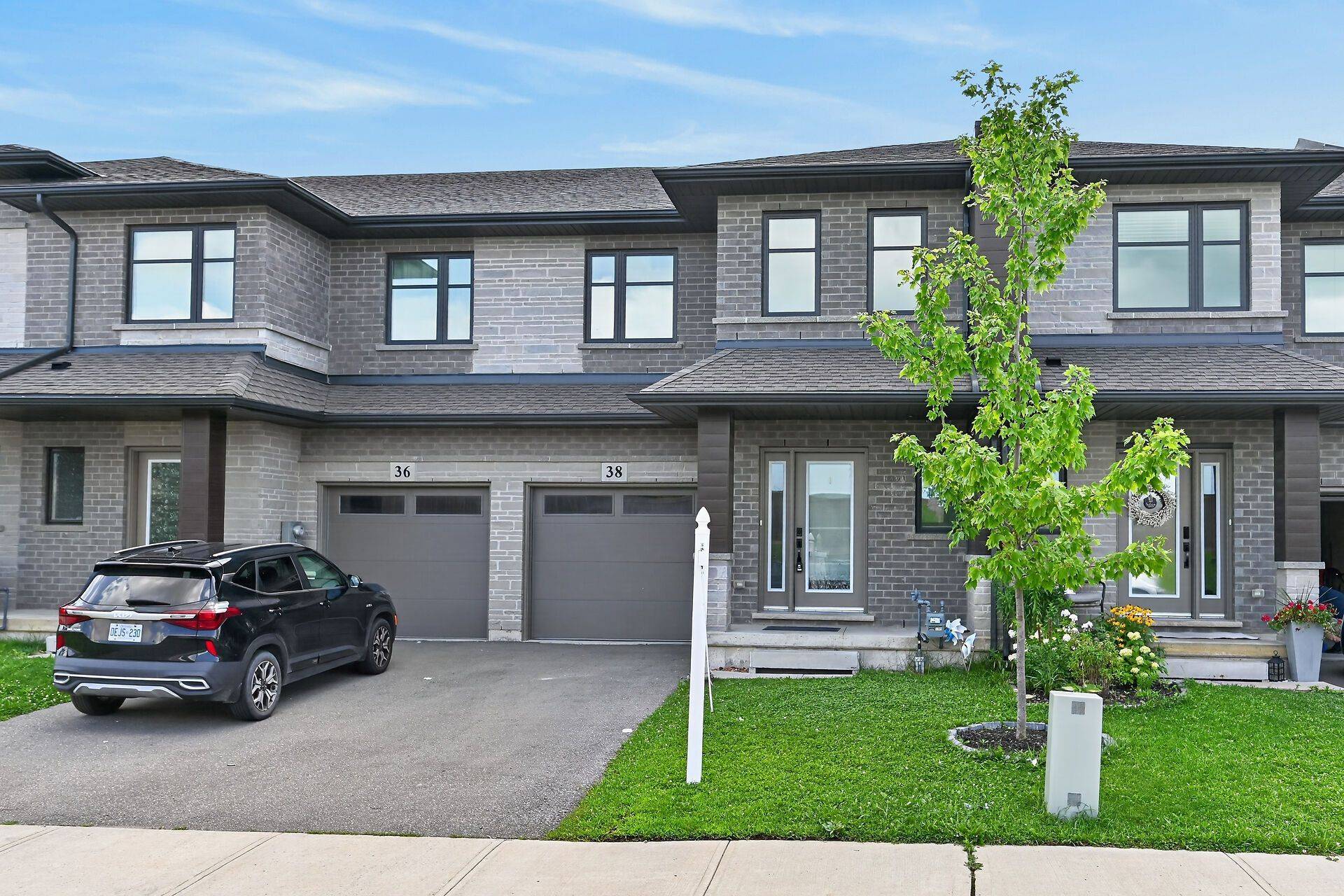 38 Jayla LN, West Lincoln, ON L0R 2A0