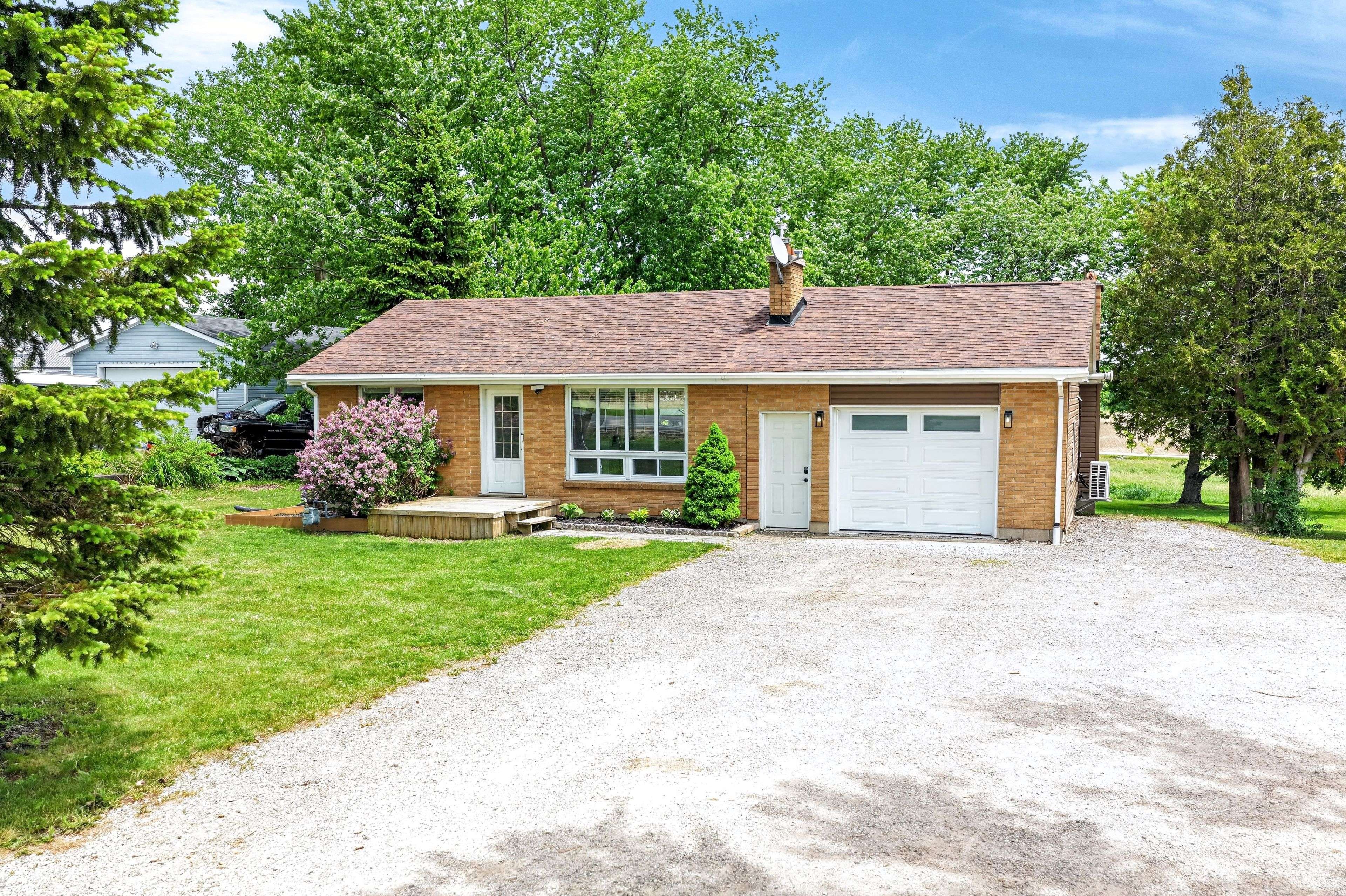 3402 Dorchester RD, Thames Centre, ON N0L 1G5
