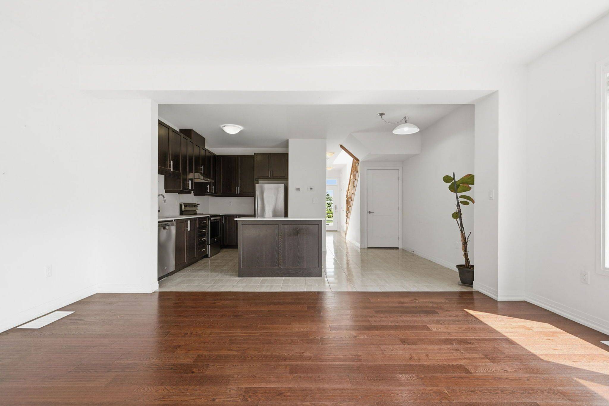 3996 CROWN ST, Lincoln, ON L3J 0S6