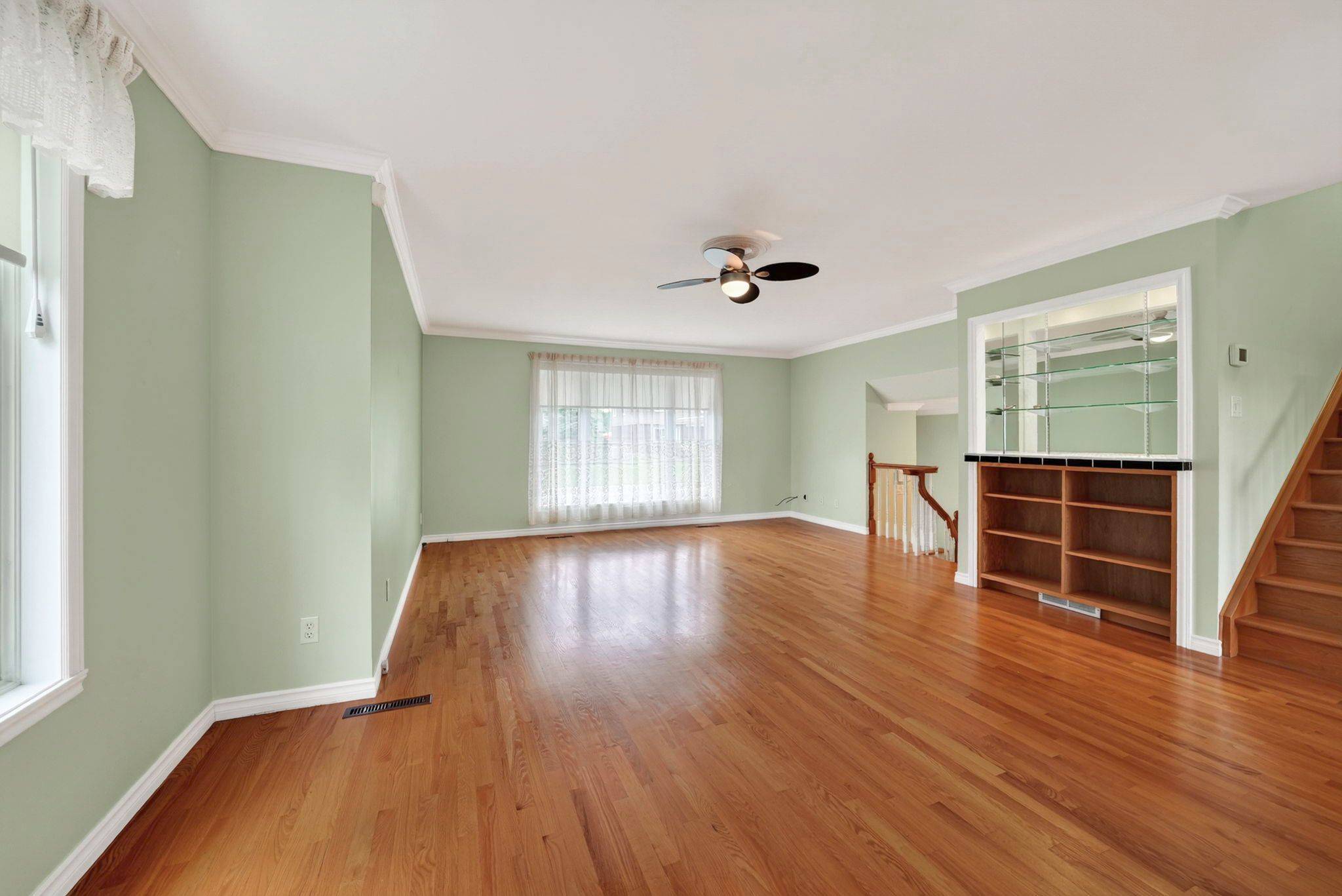 1518 Blakely DR, Cornwall, ON K6J 5K1