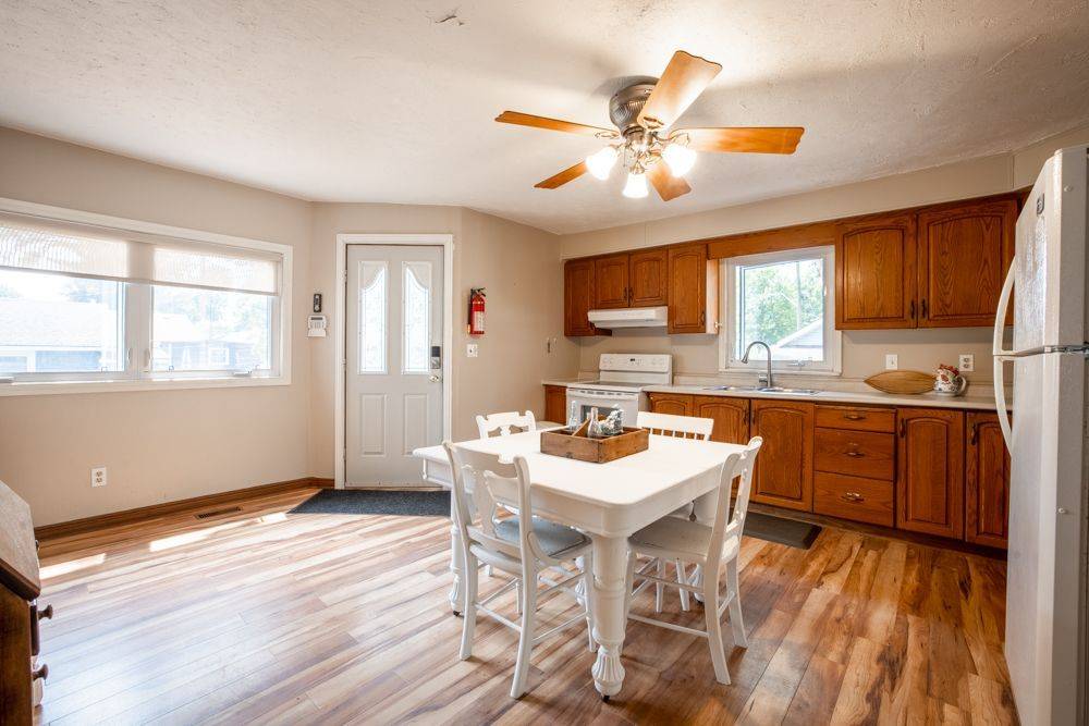 353 Oakwood AVE, Fort Erie, ON L0S 1B0
