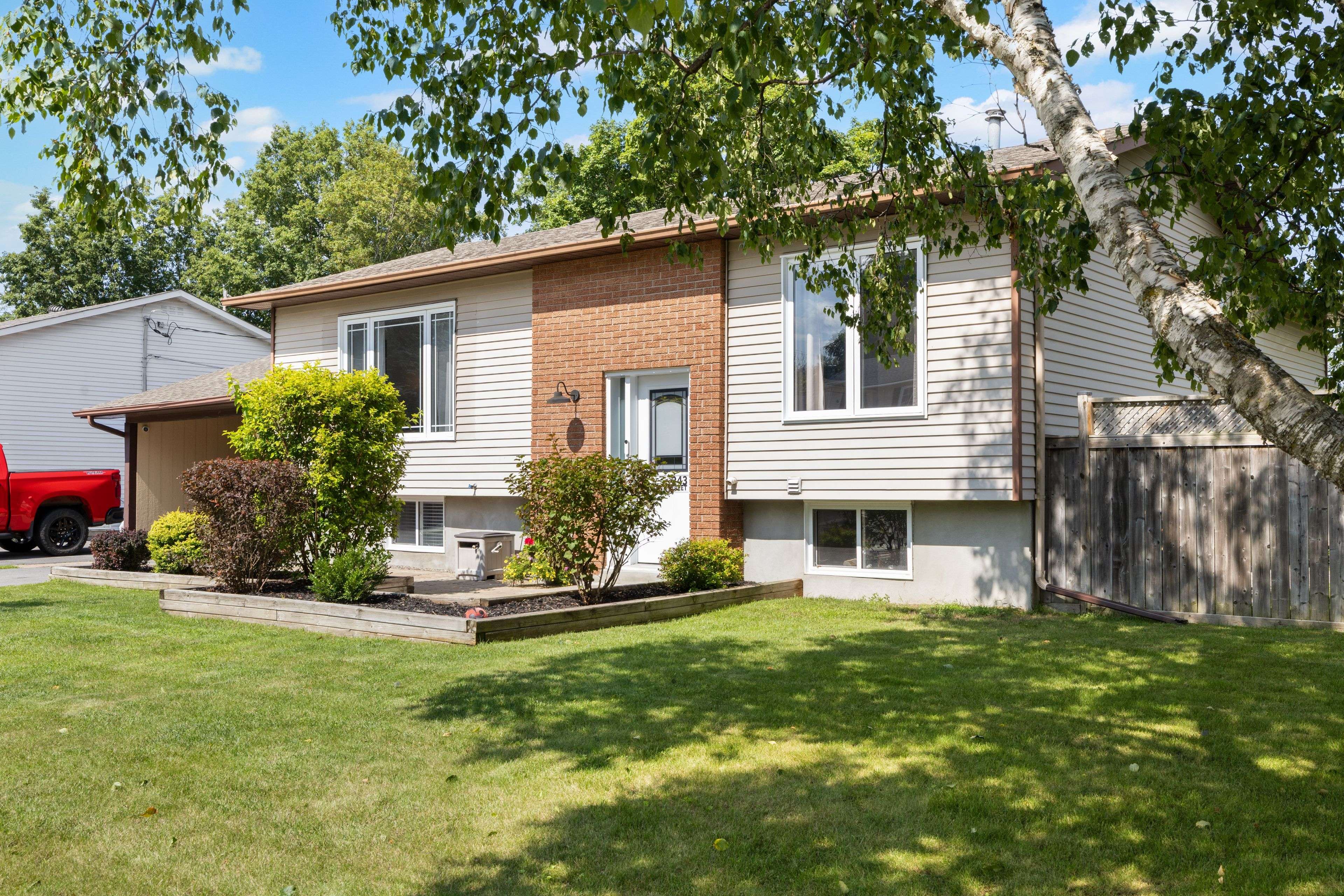 243 Grant ST, Carleton Place, ON K7C 2S2