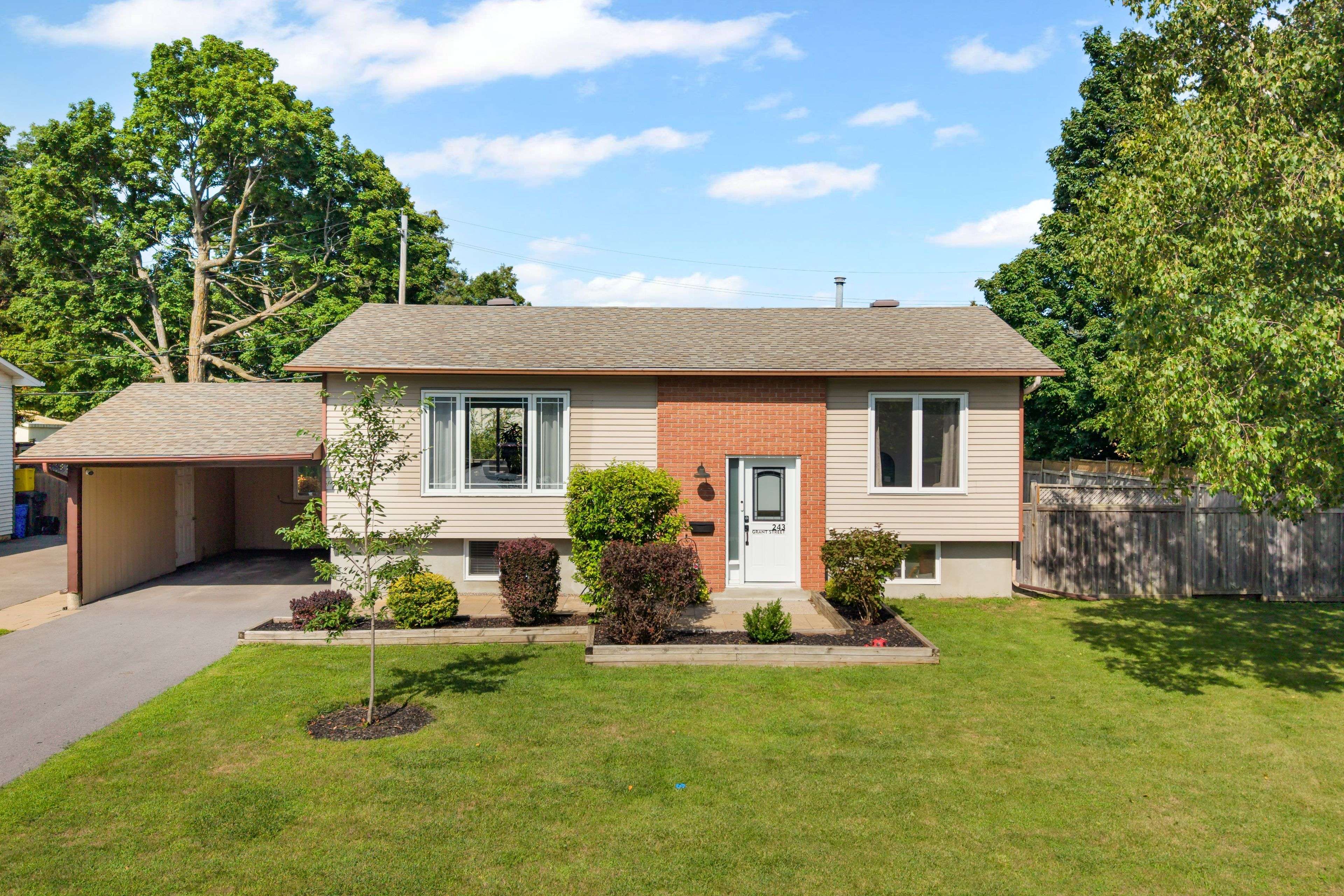 243 Grant ST, Carleton Place, ON K7C 2S2