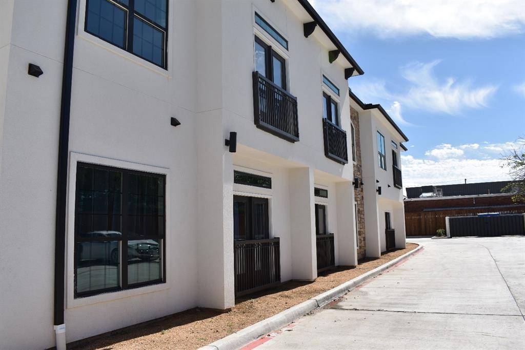 1514 E 15th Street #21, Plano, TX 75074