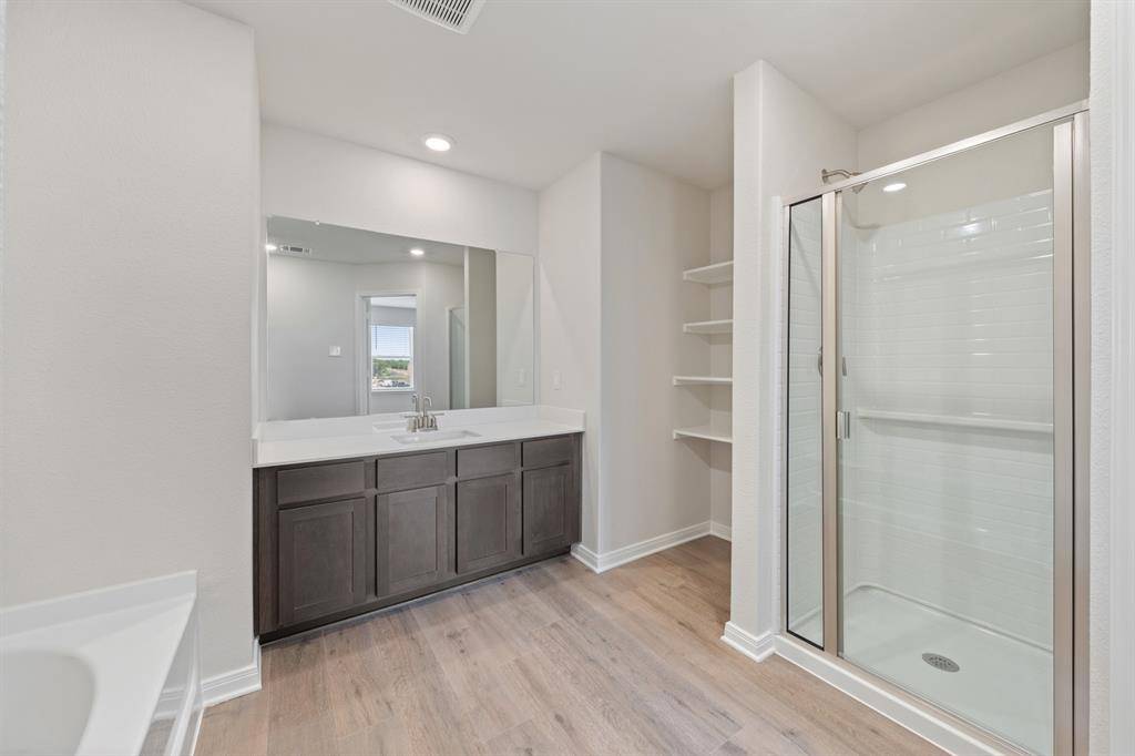 2048 Braveheart Drive, Crandall, TX 75114