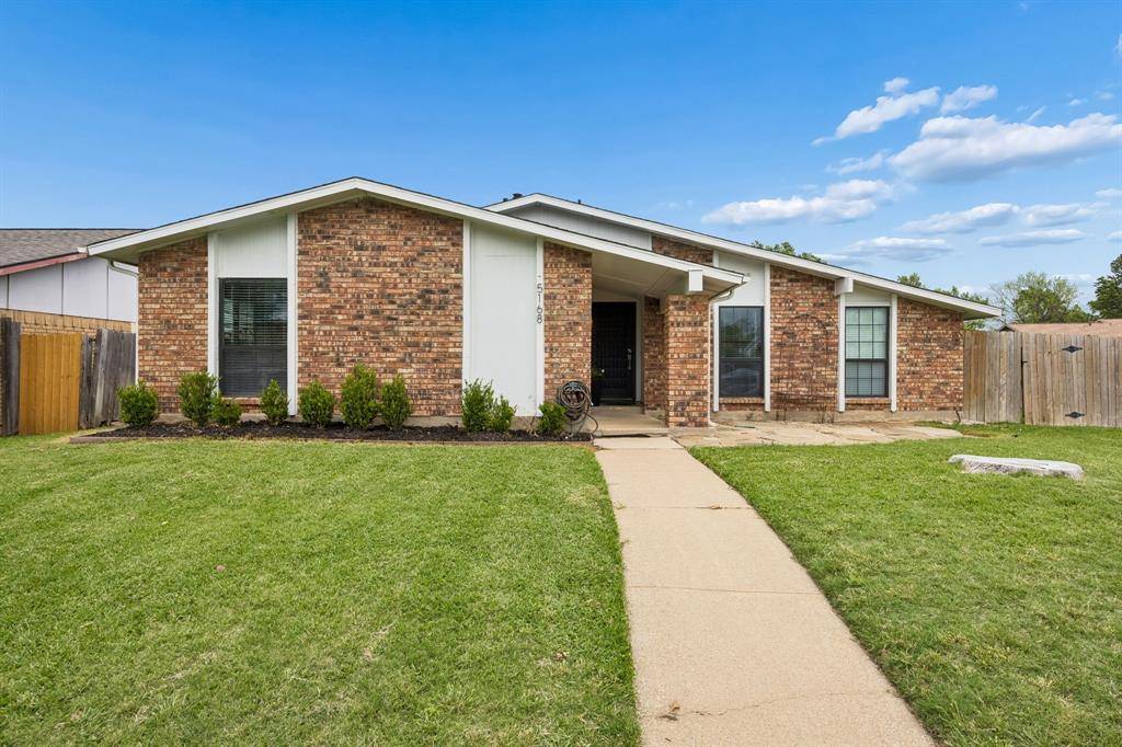 5168 Pruitt Drive, The Colony, TX 75056
