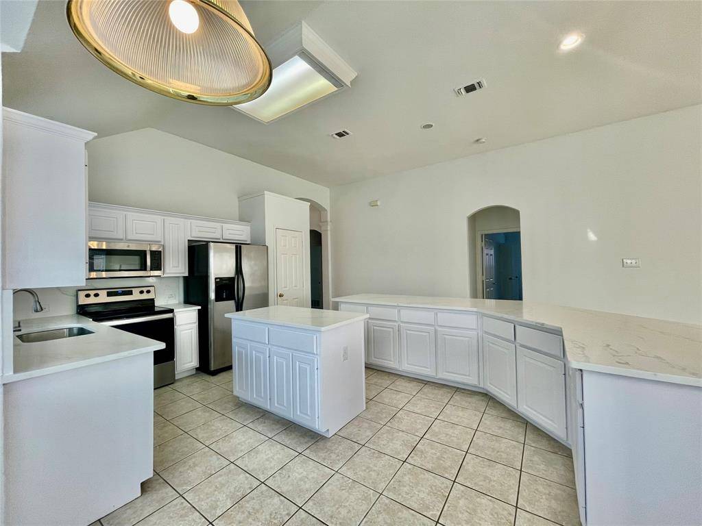 11002 Tree Shadow Lane, Frisco, TX 75035
