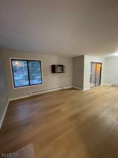 140 Amberly Dr, Manalapan Twp., NJ 07726
