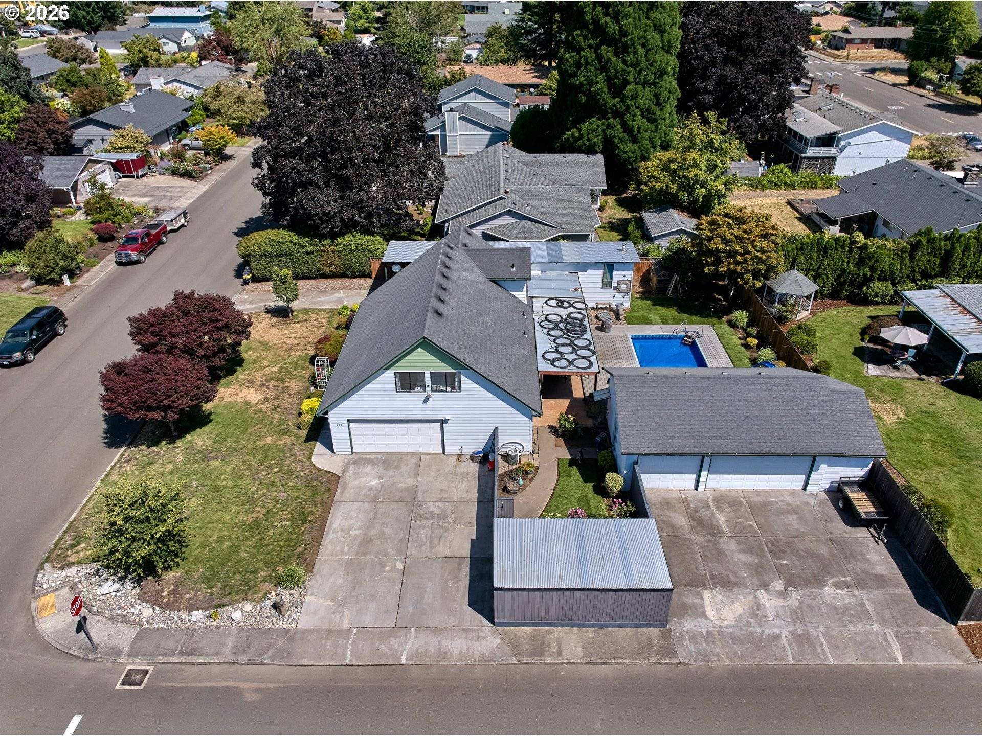 920 N ASPEN CT, Canby, OR 97013