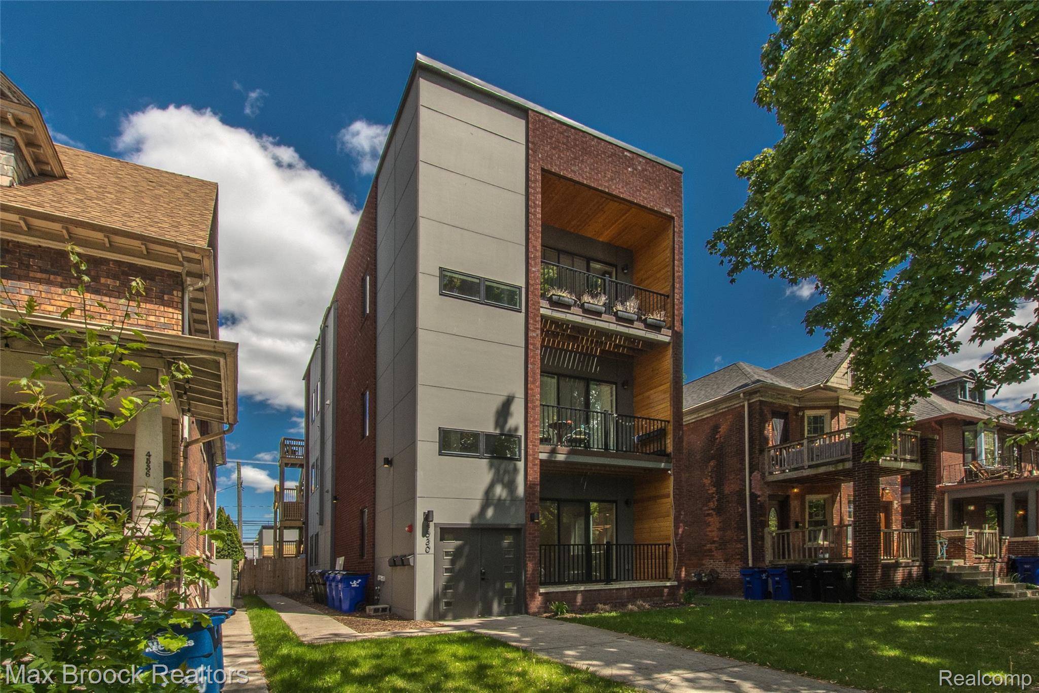 4530 Commonwealth ST #1, Detroit, MI 48208