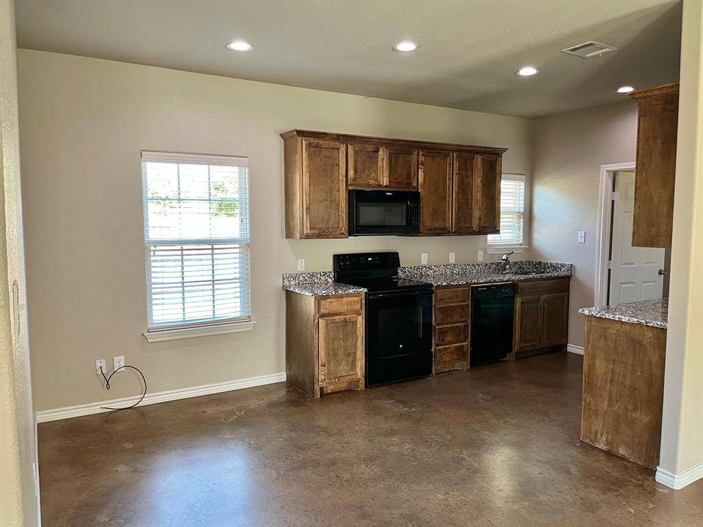 2304 County Road 314, Cleburne, TX 76031