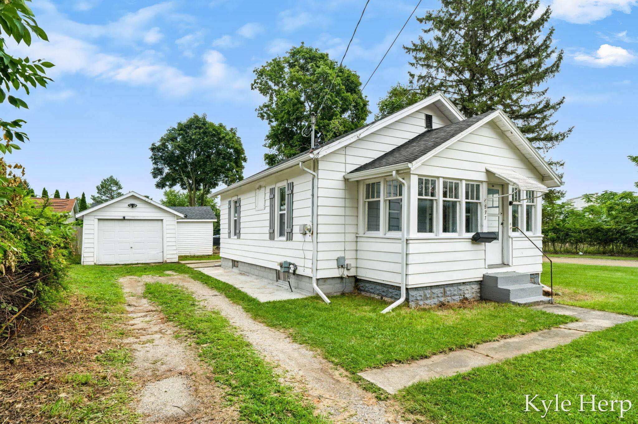 837 E Marshall ST, City Of Hastings, MI 49058