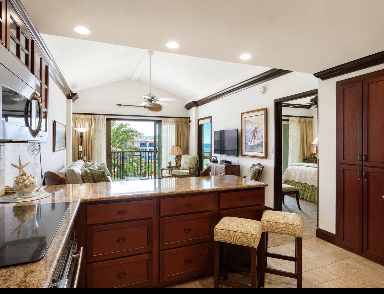 4-820 KUHIO HWY #E406, Kapaa, HI 96746