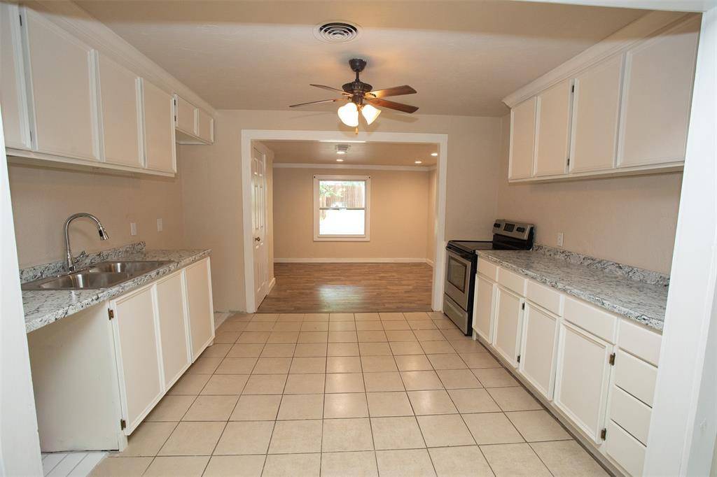 310 Colorado Avenue, Graham, TX 76450