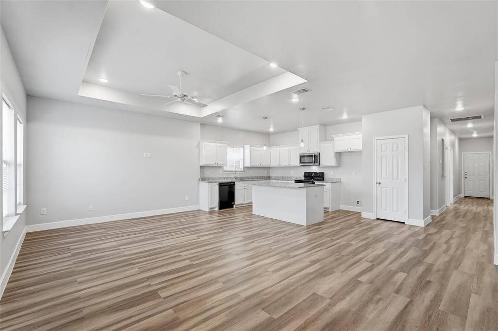 4215 Oneal Street, Greenville, TX 75401