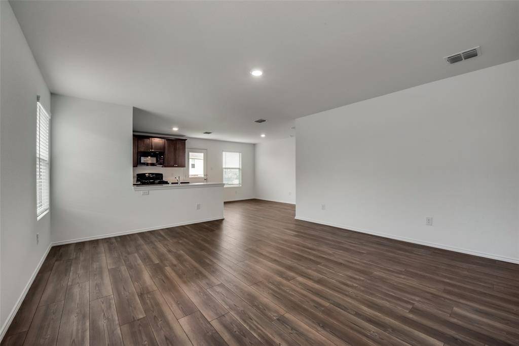 8445 Fawn Creek Drive, Fort Worth, TX 76123