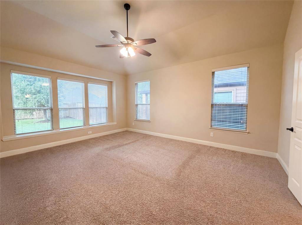 725 Lyndhurst Drive, Anna, TX 75409