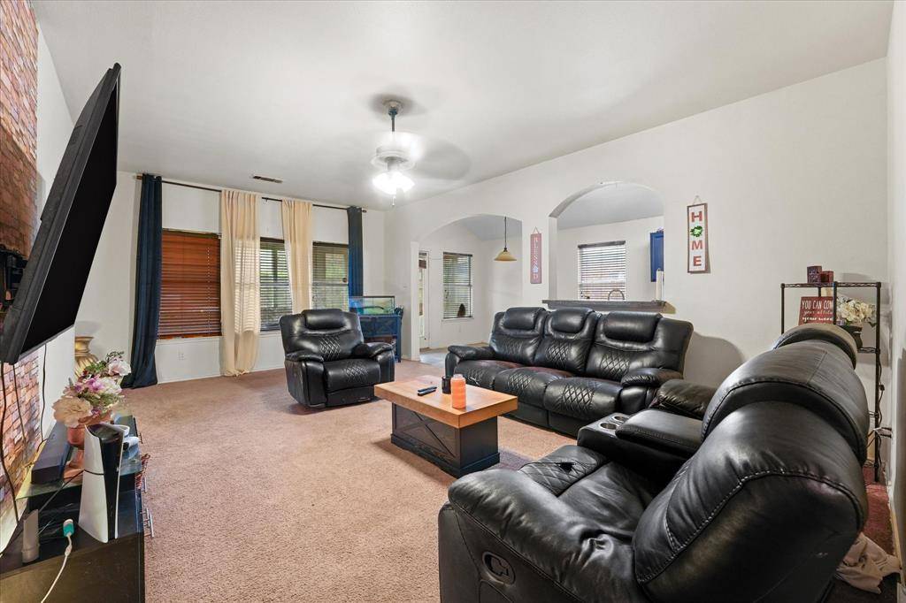 2830 Colt Lane, Dallas, TX 75237
