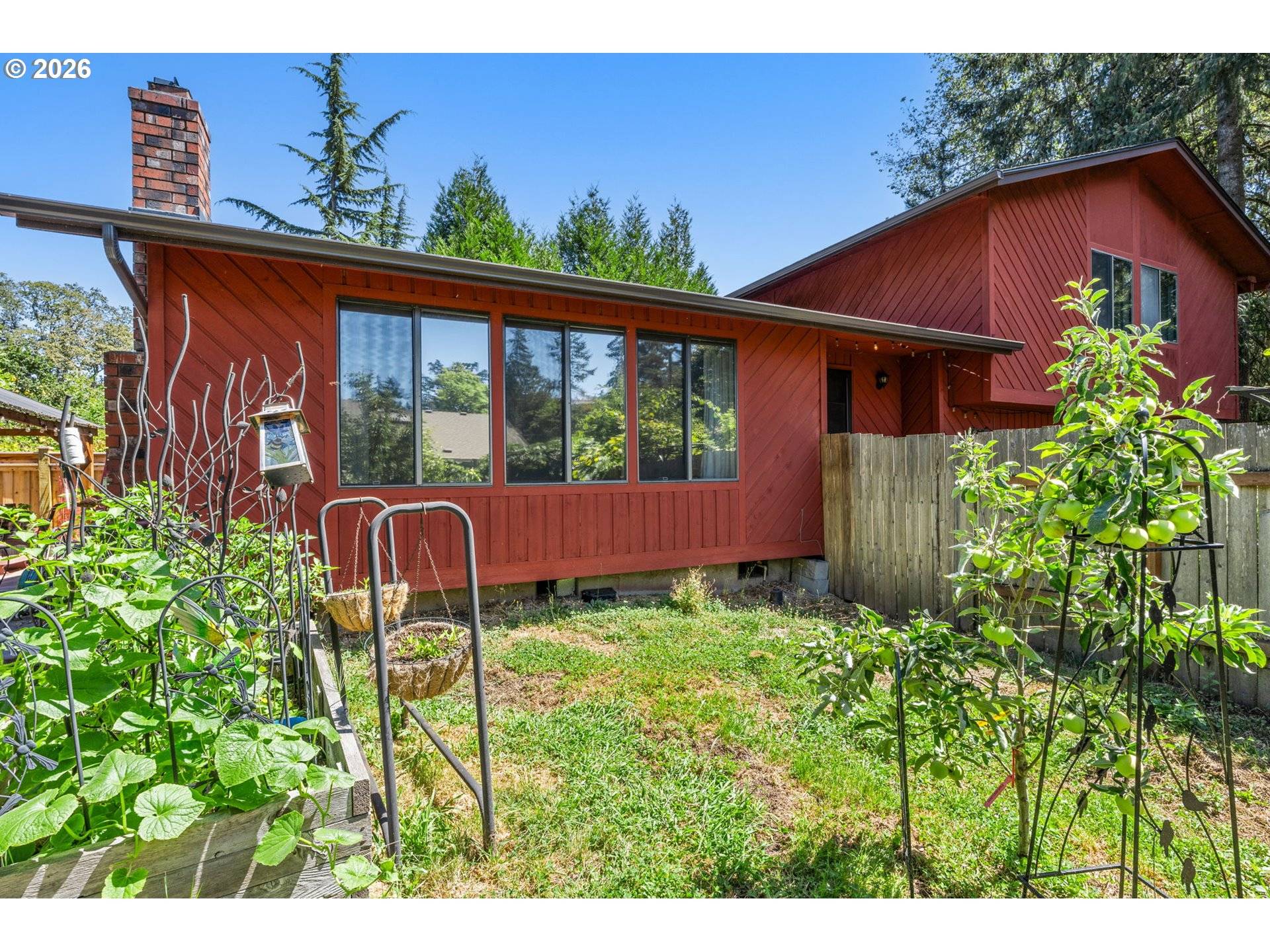 1163 FIR ACRES DR, Eugene, OR 97401
