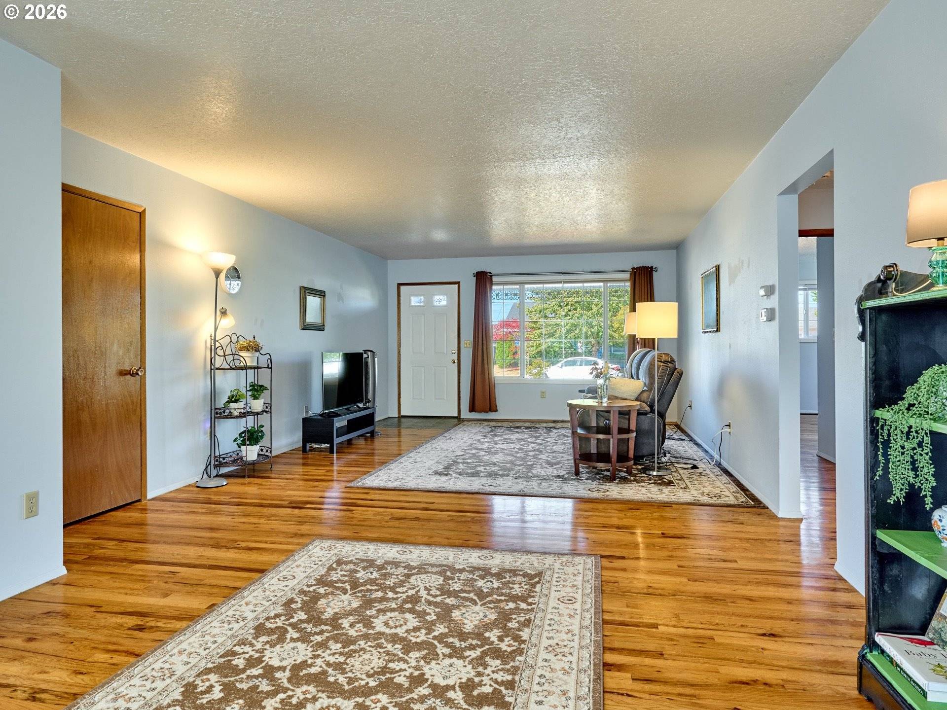 1104 STANFIELD RD, Woodburn, OR 97071