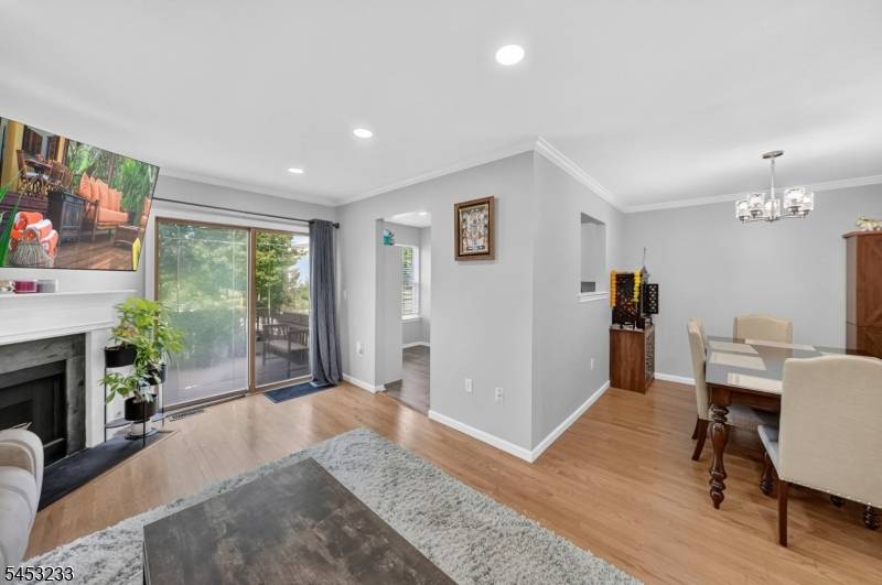 19 Mindy Dr, Franklin Twp., NJ 08873