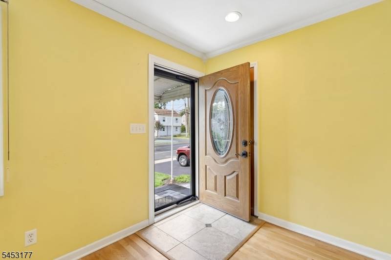 1526 N Stiles St, Linden City, NJ 07036