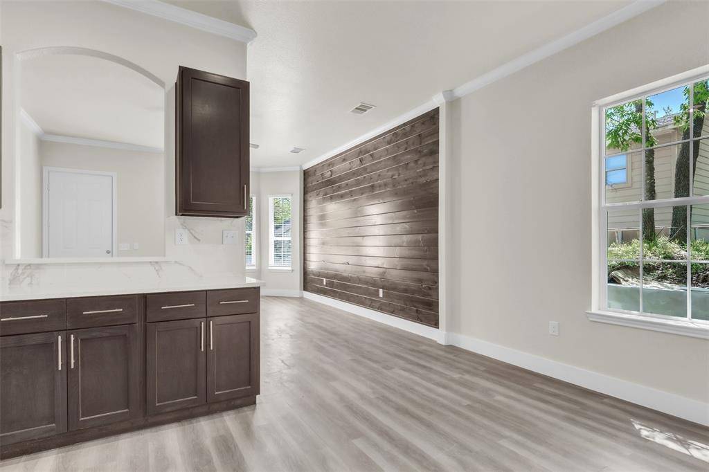 407 Henderson Street, Bonham, TX 75418