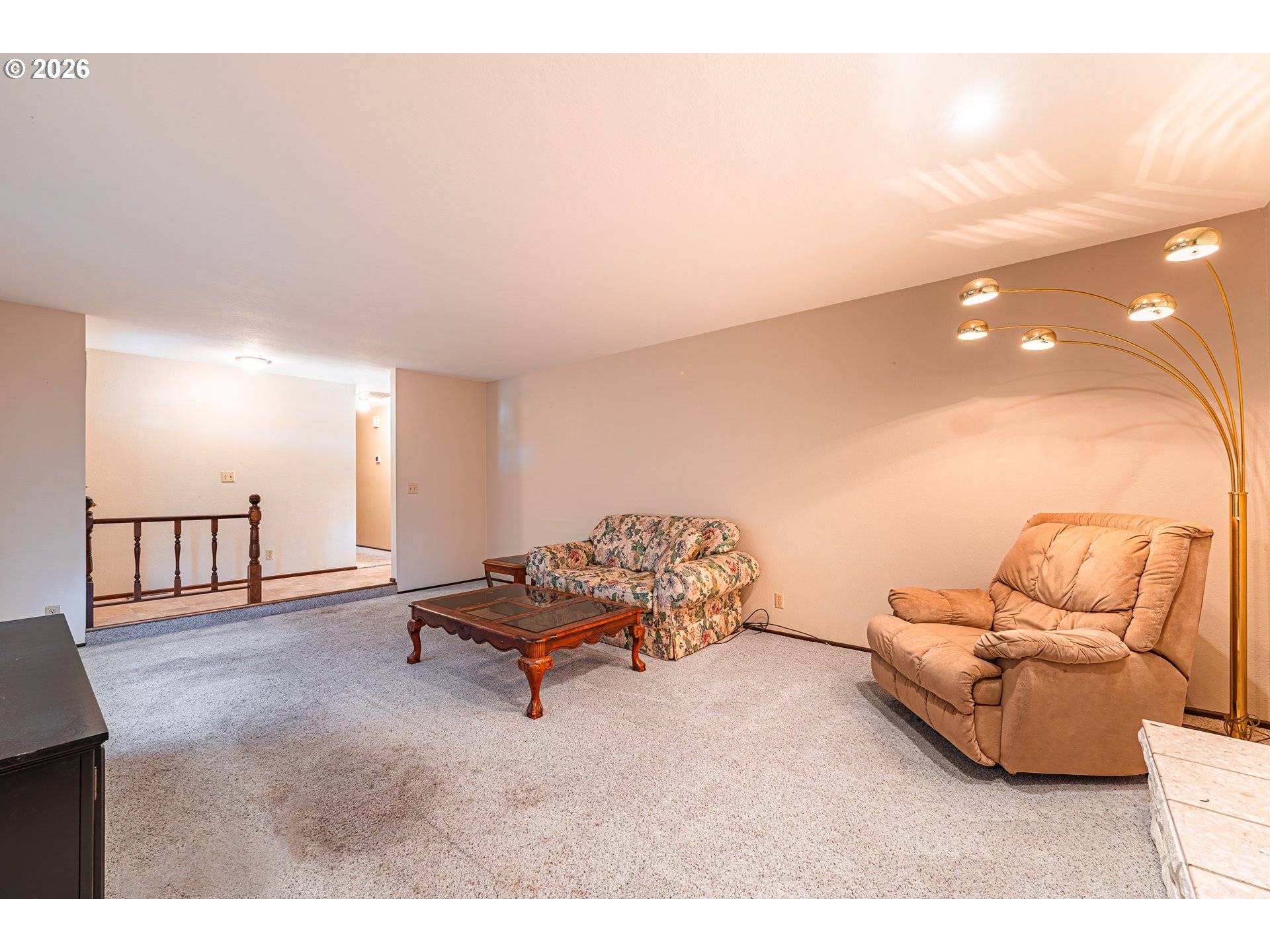 2053 FIRTH AVE, Springfield, OR 97477
