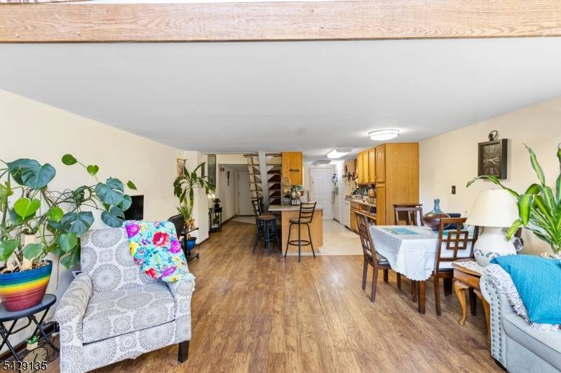 40 Fayette St #26, Perth Amboy City, NJ 08861