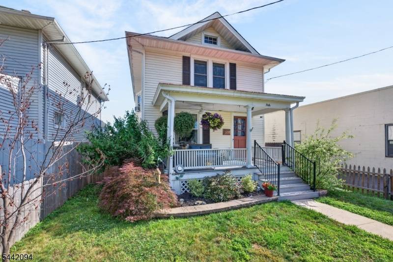 366 E Main St, Somerville Boro, NJ 08876
