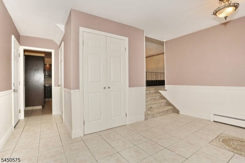 62 Molinari Dr, Wanaque Boro, NJ 07465