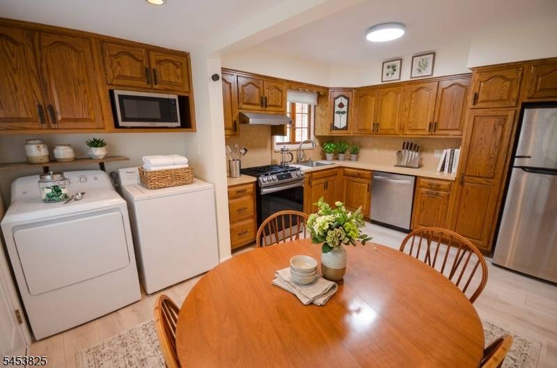 9 Korda Pl, Hanover Twp., NJ 07927