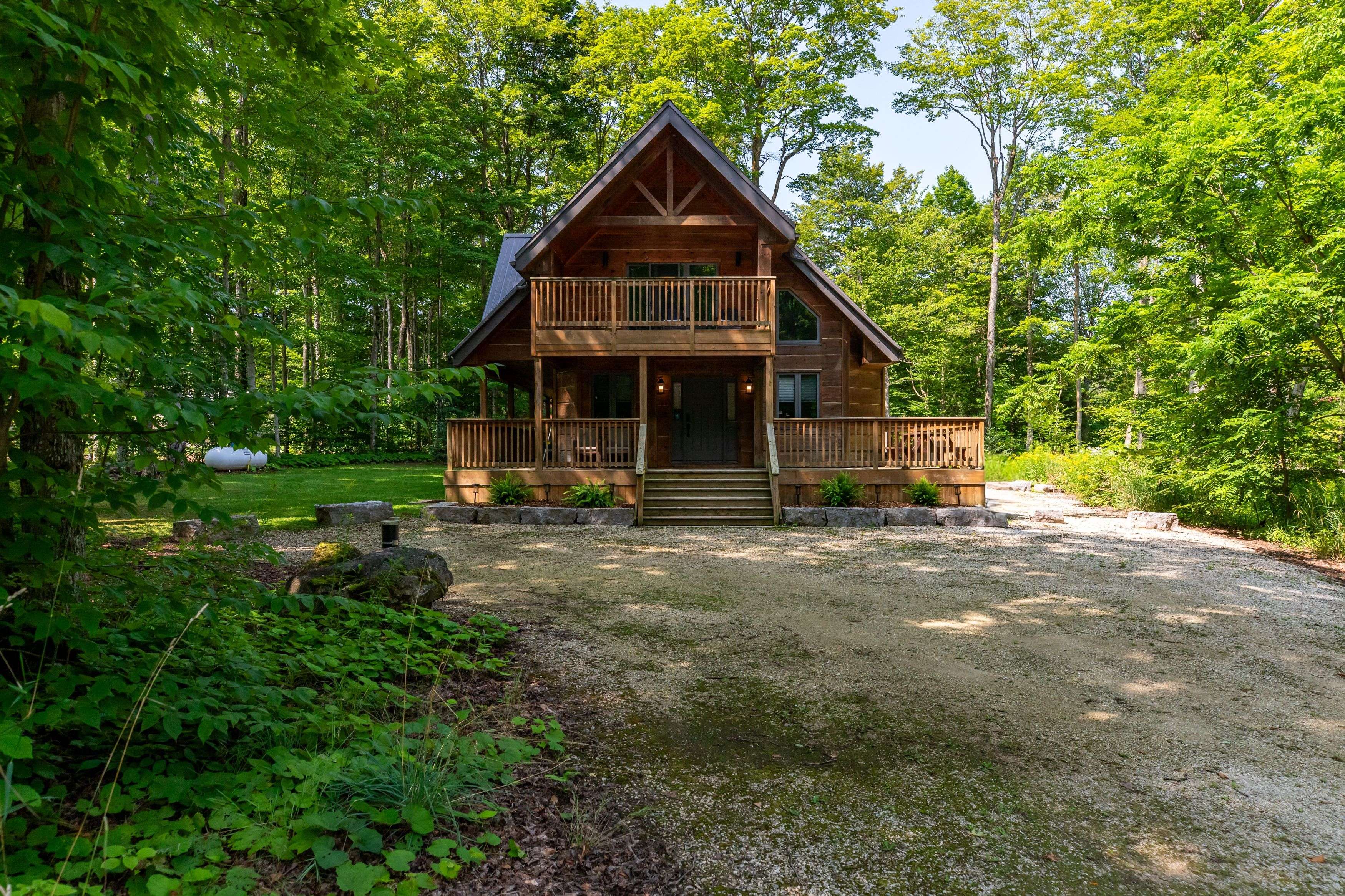 120 Beau LN, Grey Highlands, ON N0C 1E0