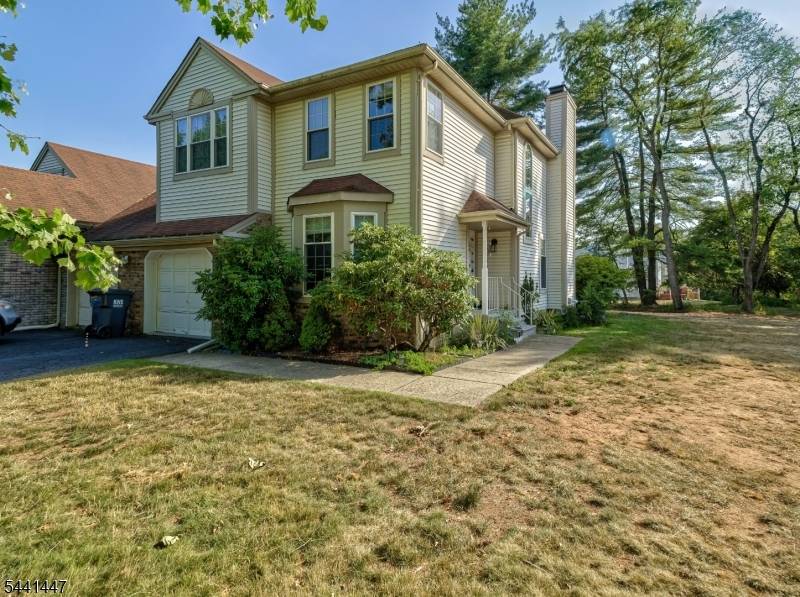 13 Mohawk Trl, Branchburg Twp., NJ 08876