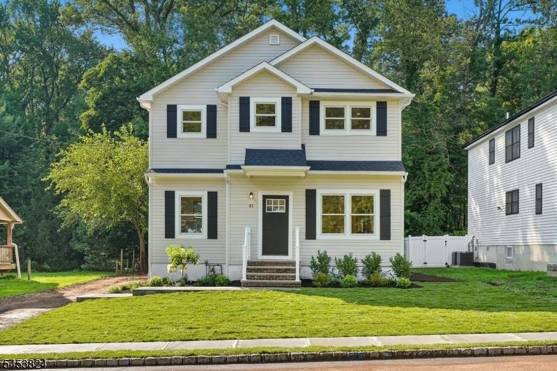 43 Cray Ter, Fanwood Boro, NJ 07023
