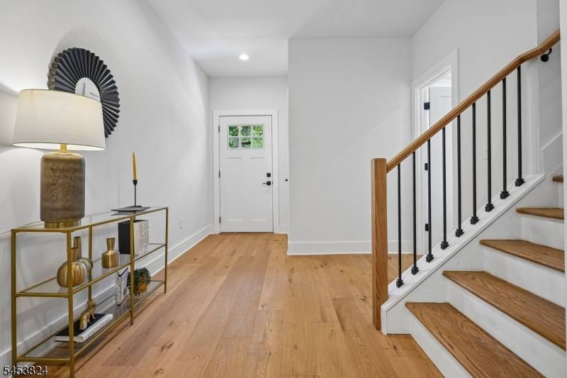 43 Cray Ter, Fanwood Boro, NJ 07023
