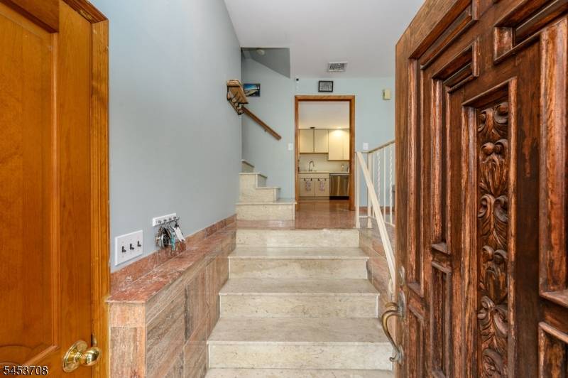 120 Allen St, Netcong Boro, NJ 07857